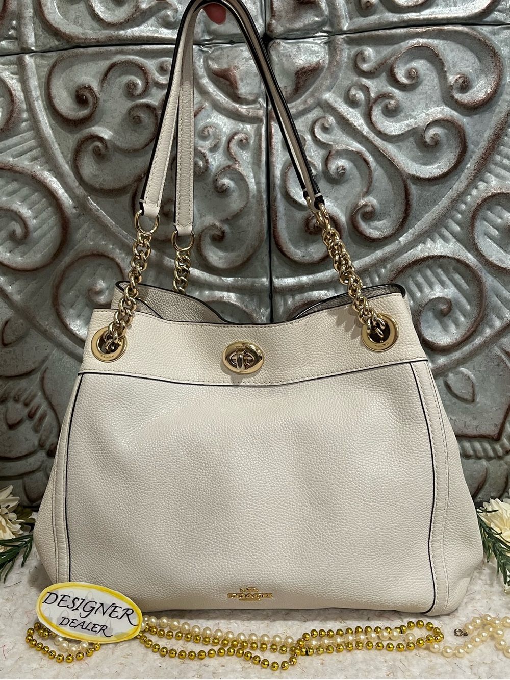 COACH EDIE Turnlock  Leather Chain Shoulder Bag 36855 GUC! Chalk